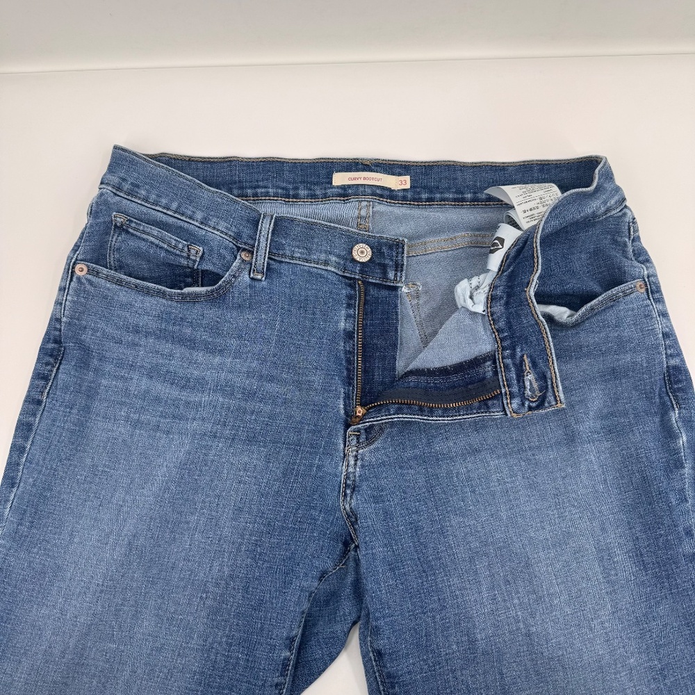 Levis Jeans Women 33 Blue Curvy Bootcut Denim Stretch Mid Rise Medium Wash - Picture 6 of 14